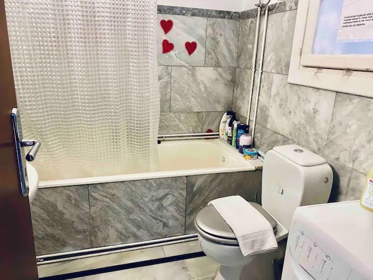 شقة 4Bdr Amazing Spacious Full Apt In Plaka أثينا المظهر الخارجي الصورة