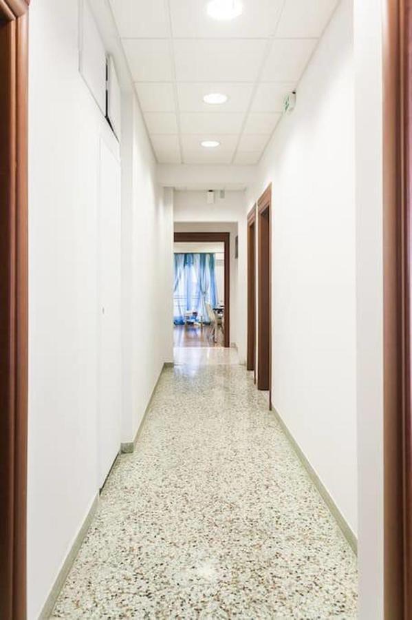 شقة 4Bdr Amazing Spacious Full Apt In Plaka أثينا المظهر الخارجي الصورة