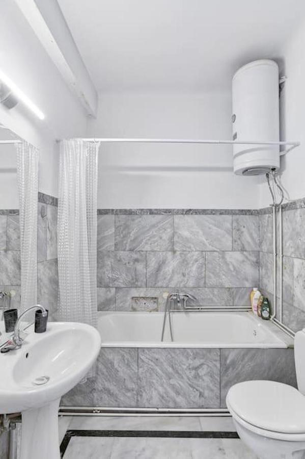 شقة 4Bdr Amazing Spacious Full Apt In Plaka أثينا المظهر الخارجي الصورة